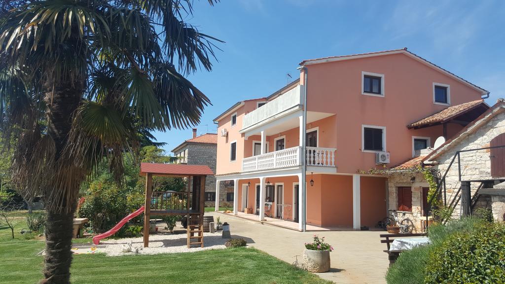Apartments Sorgo Novigrad Istria Esterno foto