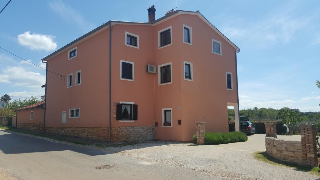Apartments Sorgo Novigrad Istria Esterno foto